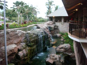 The entrance to Capische sets the stage for a very romantic evening. This water feature actually goes through and underneath the Hotel Wailea. 