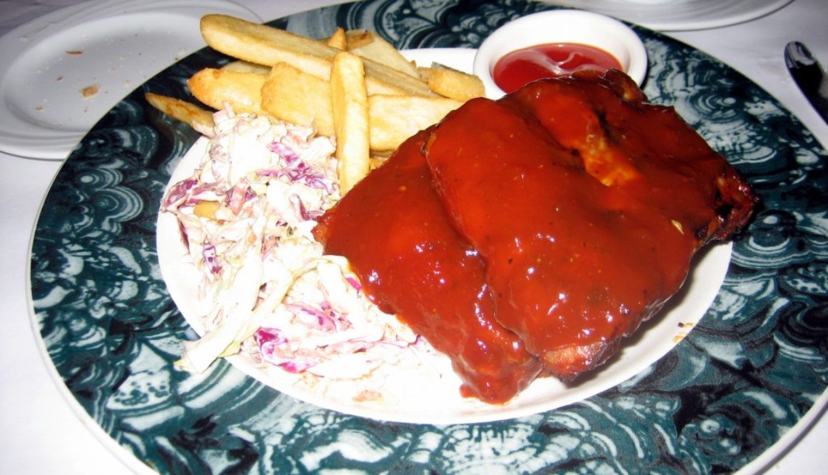 Pardon the awful lighting - the ribs at Joes in Wailea look and taste much better than this picture makes out.