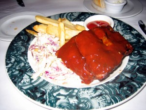 Pardon the awful lighting - the ribs at Joe's in Wailea look and taste much better than this picture makes out.