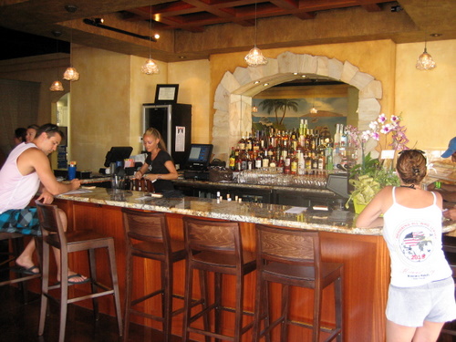 The new Wailea location features a very pretty bar and a lovely sit-down restaurant area. I definitely need a new camera. 